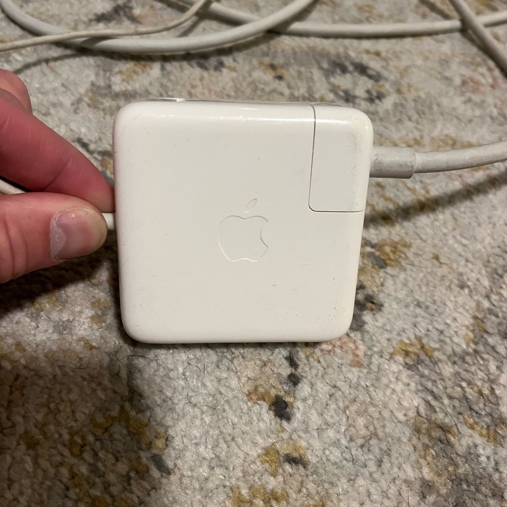 Apple 60W MagSafe 2 Power Adapter